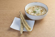 Burdock tempura udon soup