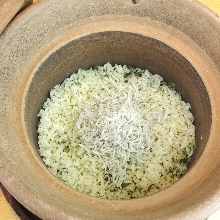 Baby sardine and tea leaf donabe pot rice