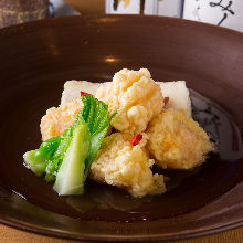 Deep-fried tofu in broth