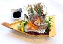 Live horse mackerel sashimi