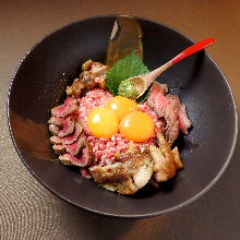 Niku-don (meat rice bowl)