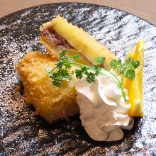 Dango (skewered rice dumplings)