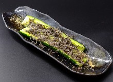 Salted-kelp and cucumber