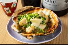 Charcoal grilled scallop with butter and soy sauce