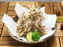 Mozuku seaweed tempura