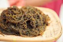 Mozuku seaweed
