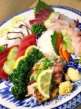 Assorted sashimi