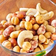 Mixed nuts 