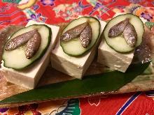 Sukugarasu (salted young rabbitfish) tofu