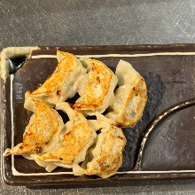 Oudou Hakata bite-size gyoza