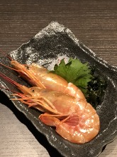 Grilled red rice prawn