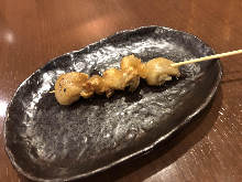 Grilled tonsoku (pig's trotters) skewer