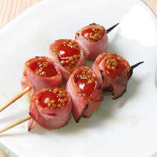 Wrapped tomato skewer