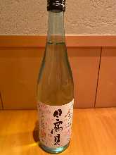 Hidakami Junmai Daiginjo Sukeroku Hatsuzakura