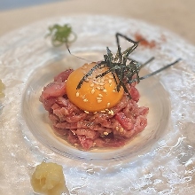 Seared beef tartare