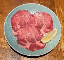 Beef tongue seasoned with salt