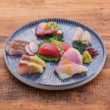 Assorted sashimi