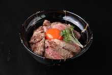 Red beef steak bowl