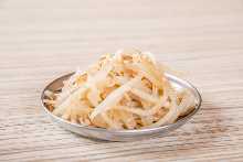 Bean sprouts namul (Korean seasoned bean sprouts)