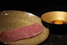 Special Selection Yamashiro Beef Yaki-Suki (1 slice)