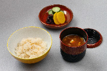 Tome-wan (concluding soup)