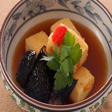 Deep-fried tofu in broth