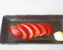 Sliced tomatoes