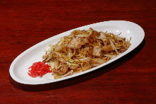 Yakisoba noodles