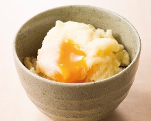 Tamagokake gohan (rice with raw egg)