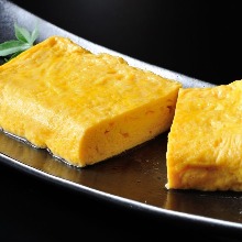 Japanese-style rolled omelet