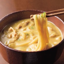 Wheat noodles in a nanban-style curry