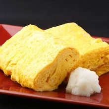 Japanese-style rolled omelet