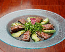 Seared beef loin and avocado