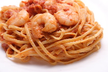 Tomato cream sauce pasta with shrimp