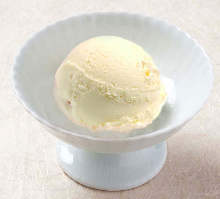 Vanilla ice cream Vanilla ice cream