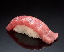 Chutoro (medium fatty tuna)