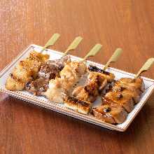 Assorted grilled chicken skewers, 5 kinds