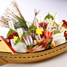 Sashimi boat