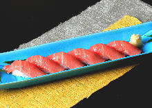 Chutoro (medium fatty tuna) Chutoro (medium fatty tuna)