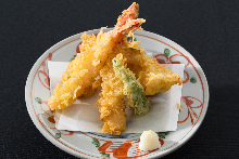 Assorted tempura