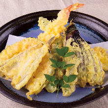 Assorted tempura