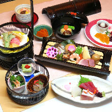 Wagohan (Japanese-style) set meal 