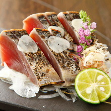 Seared skipjack tuna