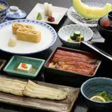 15,120 JPY Course (11 Items) 15,120 JPY Course (11 Items)