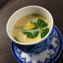 Eel chawanmushi (steamed egg custard)