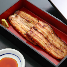 Grilled eel without seasoning