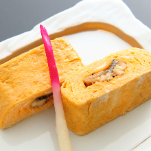 Wrapped omelet with eel