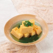 Japanese-style rolled omelet