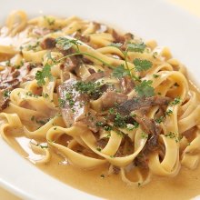 Pasta with mushroom cream sauce
