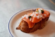 Smoked salmon and creamcheese Bruschetta